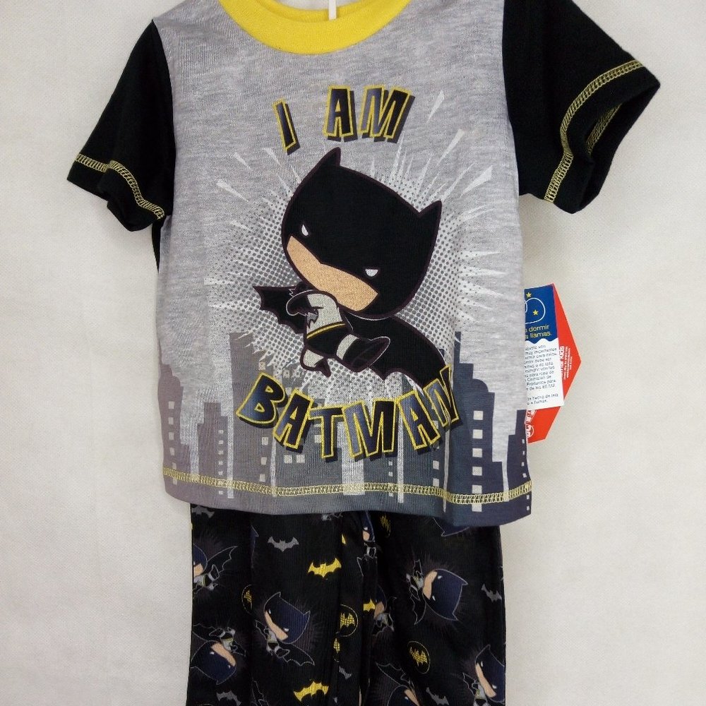 NWT KIDS TODDLER BOYS JUSTICE LEAGUE BATMAN 2 PIECE SET SLEEPWEAR, NWT